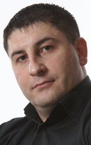 Владимир Наджаров /