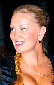Елена Головина / 