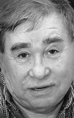 Михаил Светин /