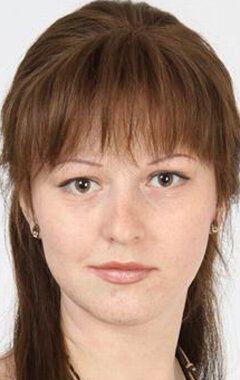 Алина Тихонова / 
