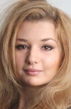 Анастасия Захарова / 