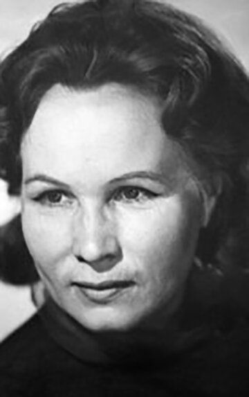 Александра Харитонова /