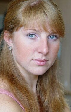 Елена Яшнова / 
