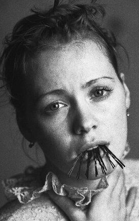 Изабелла Меферт / 