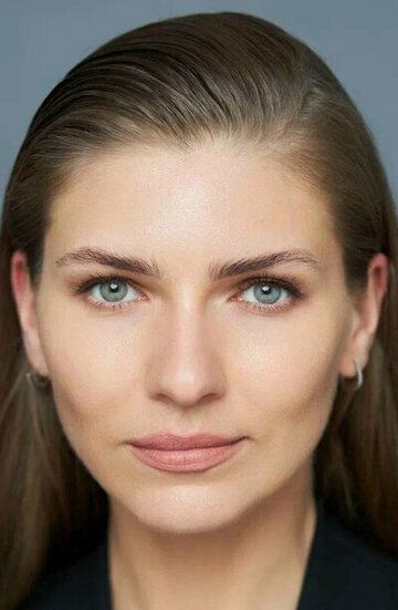 Ангелина Лакатош /