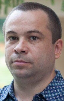 Алексей Комаров / 
