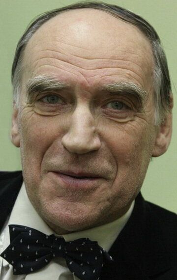 Юрий Лазарев / 