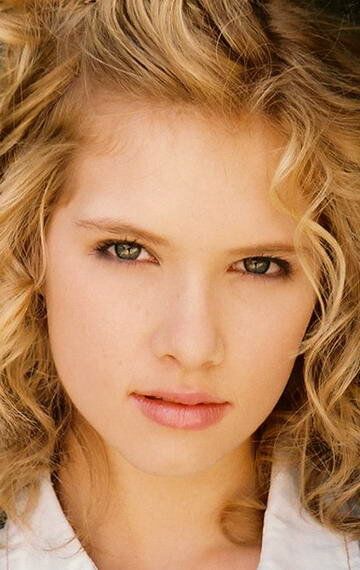 Клаудия Ли / Claudia Lee
