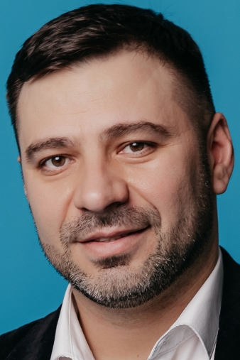 Василий Бичев / 