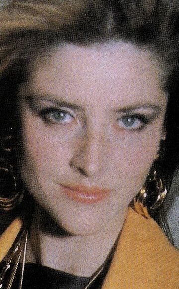 Елена Караджова /