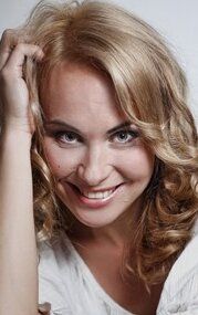 Карина Лучинина / 