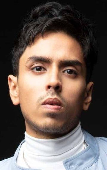Адарш Гурав / Adarsh Gourav