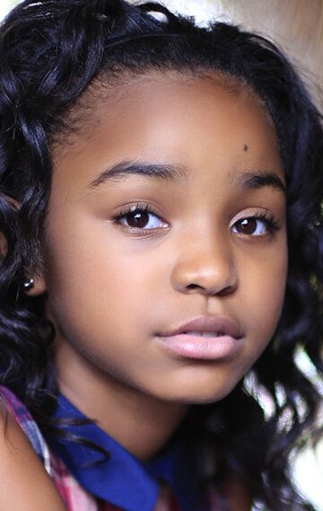 Санийя Сидни / Saniyya Sidney