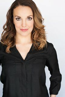 / Kara Lindsay