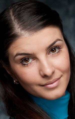 Евгения Пищикова / 