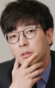 Щим Хун-ги / Shim Hoon-gi