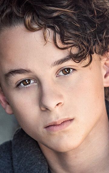 Уайатт Олефф / Wyatt Oleff