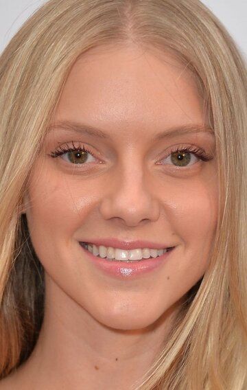 Элль Эванс / Elle Evans