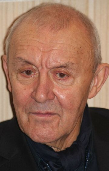 Аркадий Волгин / 