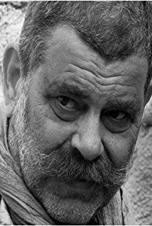  / Kostas Gouzelis