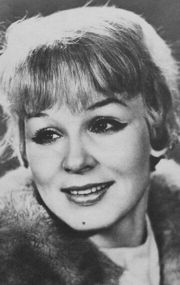 Элла Некрасова / 