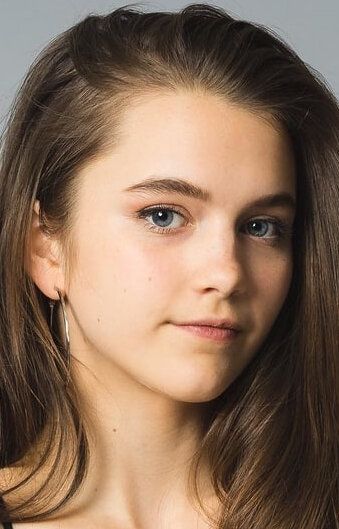 Хлоя Ист / Chloe East