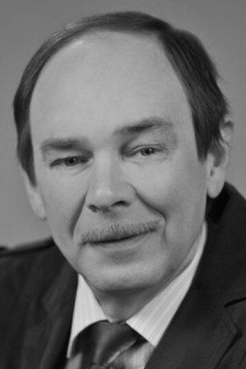 Петр Складчиков /