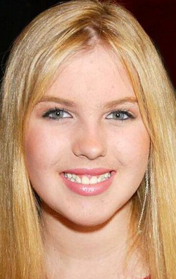 Эшли Брилло / Ashlie Brillault