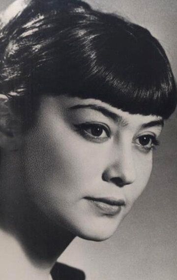 Земфира Цахилова /