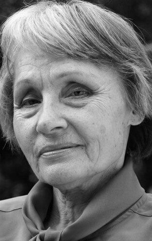 Аля Никулина / 