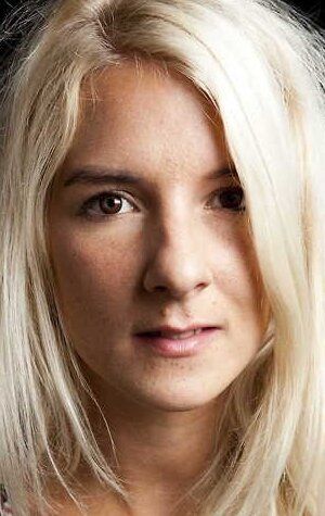 / Jonna Lee