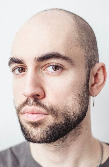 Максим Авдеев / 
