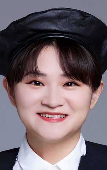 Ким Щин-ён / Kim Shin-yeong