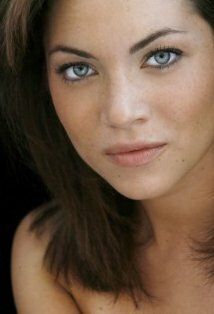  / Jessica Bues