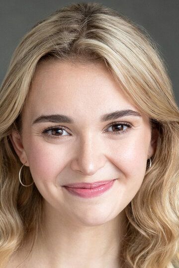  / Nikki Roumel