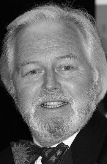 Йен Лавендер / Ian Lavender