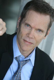 Стивен Квадрос / Stephen Quadros