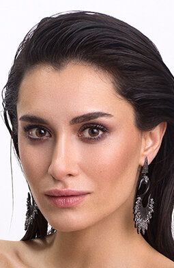 Ханде Догандемир / Hande Dogandemir
