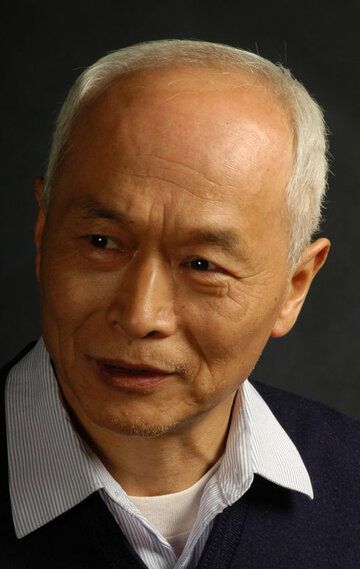 Цзюлун Го / Jiulong Guo