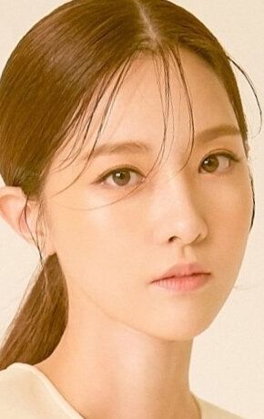 Ким Ю-ри / Kim Yoo-ri