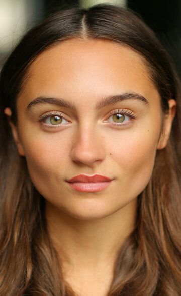 Изобель Моллой / Isobelle Molloy
