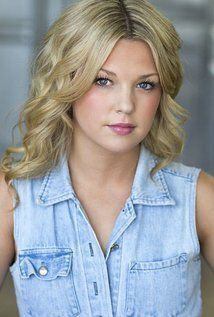  / Alexa Dowd