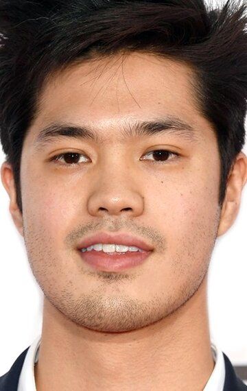 Росс Батлер / Ross Butler