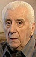Степан Исаакян / 
