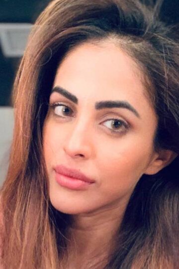 Прия Банерджи / Priya Banerjee