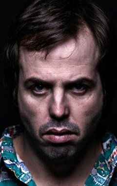 Энгус Сэмпсон / Angus Sampson