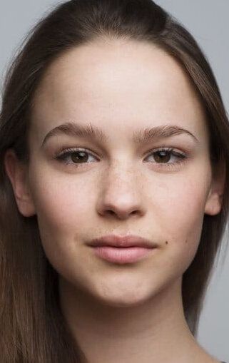 Клара Ругор / Clara Rugaard