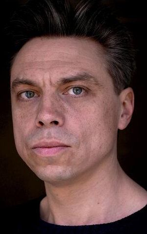 Джеймс Гарнон / James Garnon