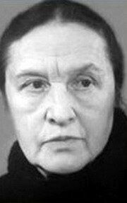 Анна Коломийцева / 