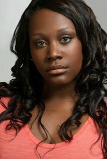 / Shatareia Stokes